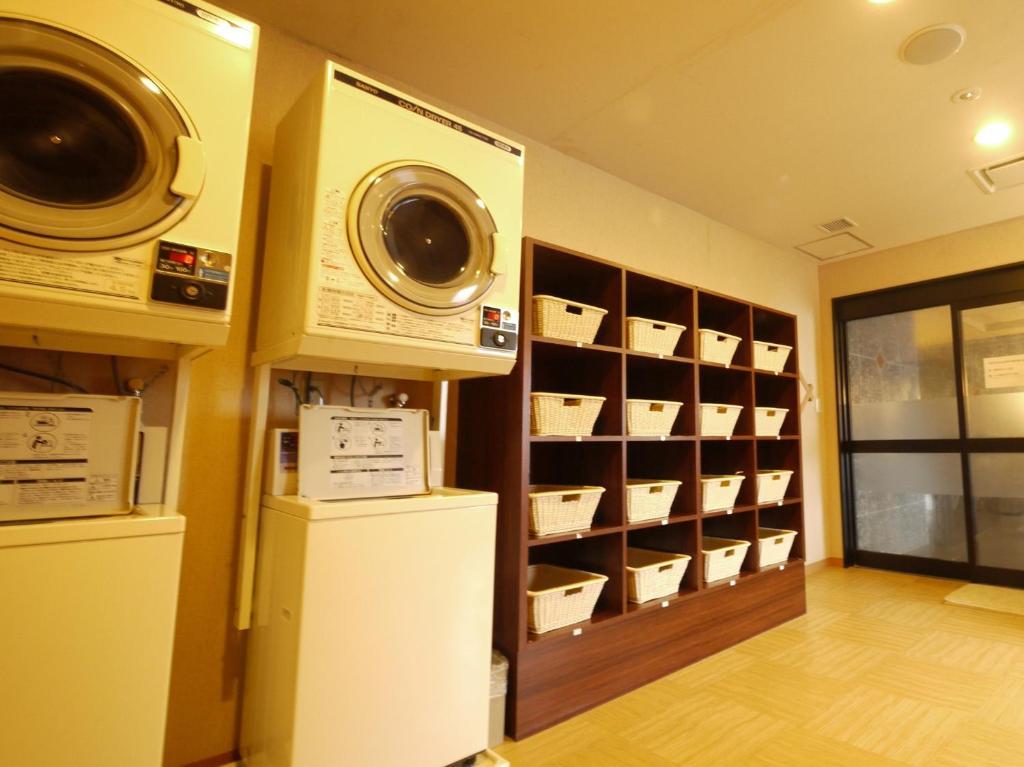 Hotel Route-Inn Matsusaka Ekihigashi Екстер'єр фото